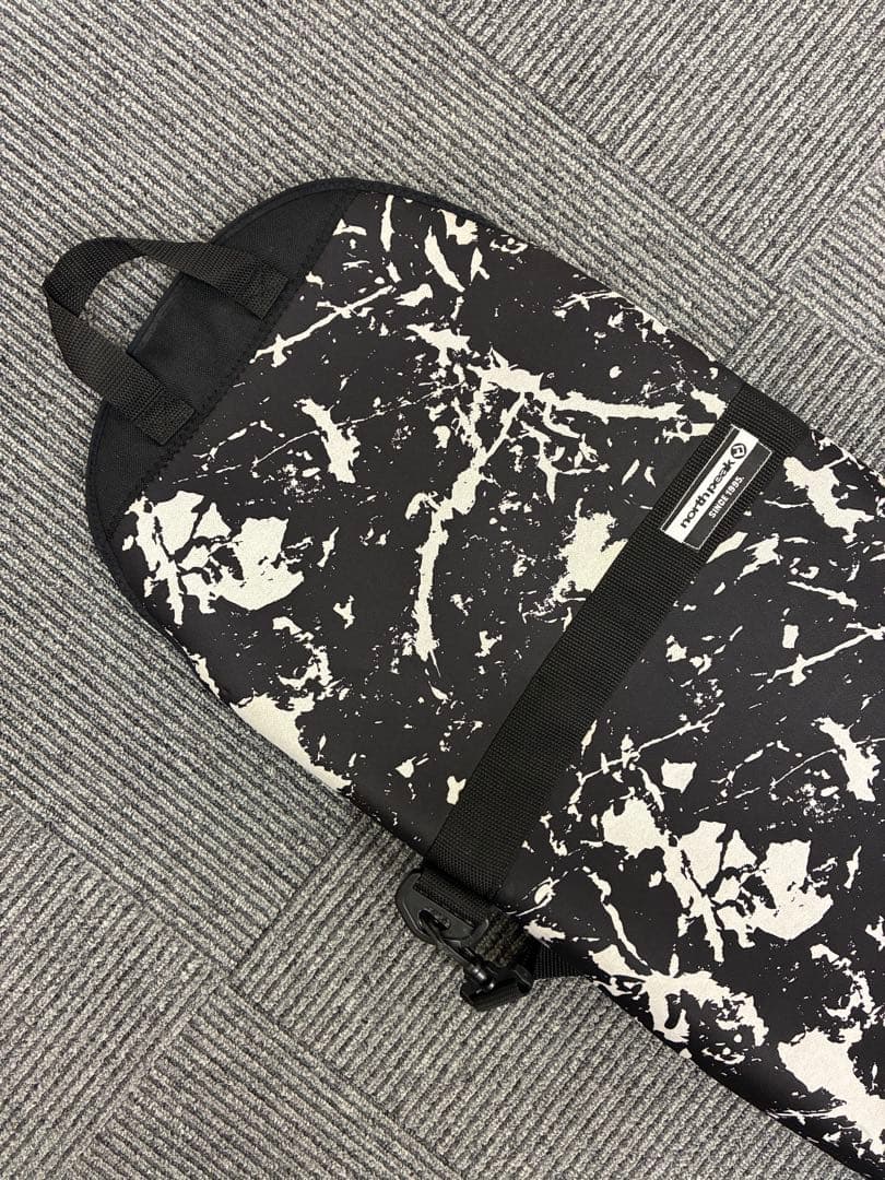 FNCT TNT スノーボード ブラック/グリーン