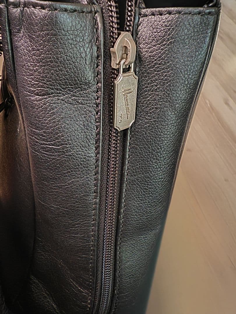 濱野皮革工芸 グレースディライトトートA4収納トートバッグ ブラック×シルバー