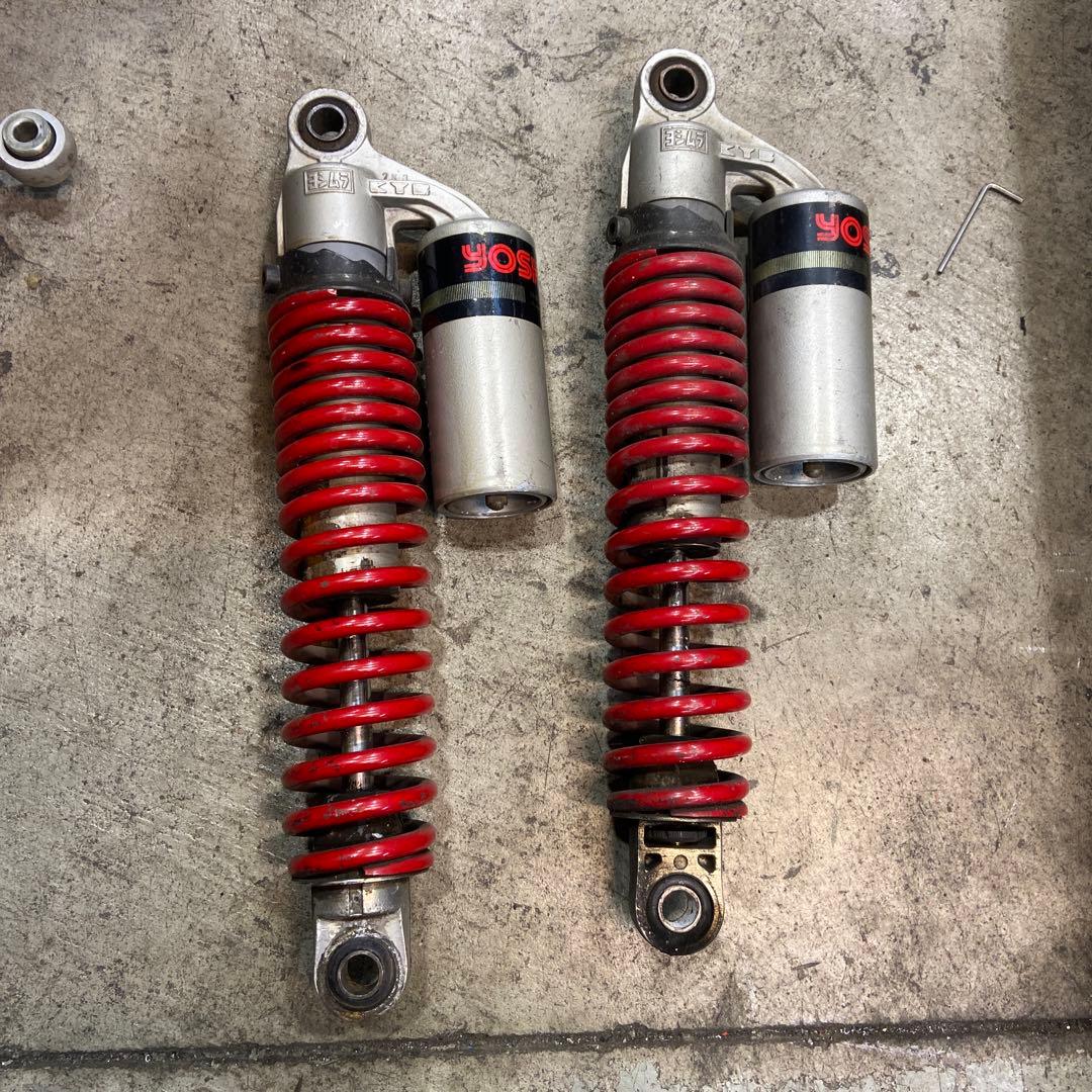 〔01〕サスペンション　当時物ヨシムラカヤバ　GS GT380 XJ