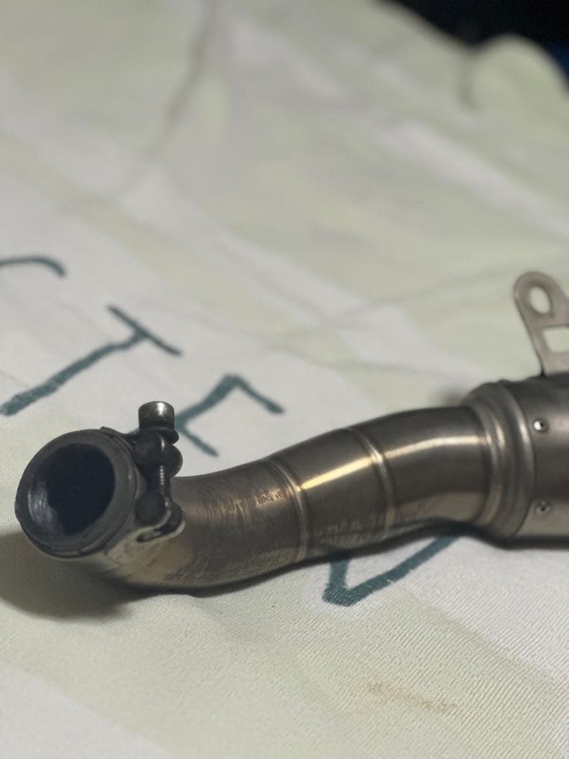 YZF-R3 R25 MT-25 MT-03 アクラポビッチスリップオンマフラー