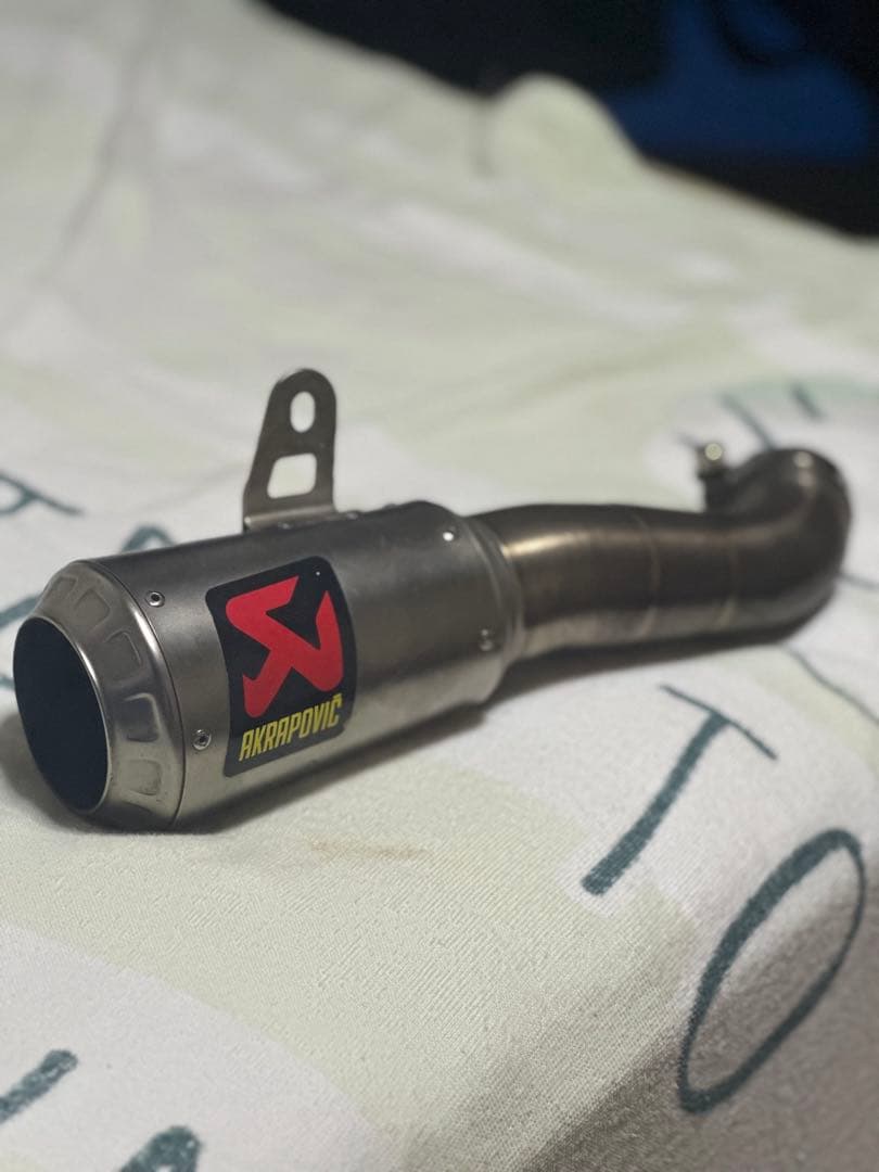 YZF-R3 R25 MT-25 MT-03 アクラポビッチスリップオンマフラー