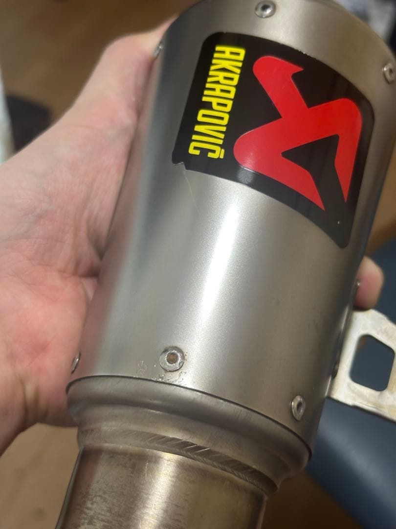 YZF-R3 R25 MT-25 MT-03 アクラポビッチスリップオンマフラー