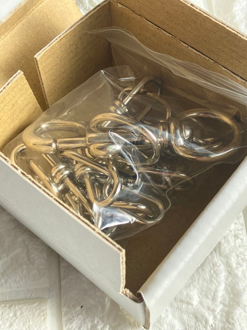 新品未使用 PEEL&LIFT nickel wallet chain