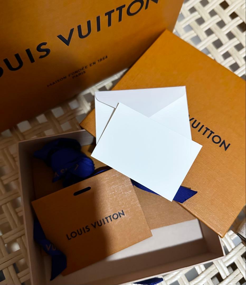 極美品 LOUIS VUITTON ポルトフォイユ ヴィクトリーヌ ホワイト