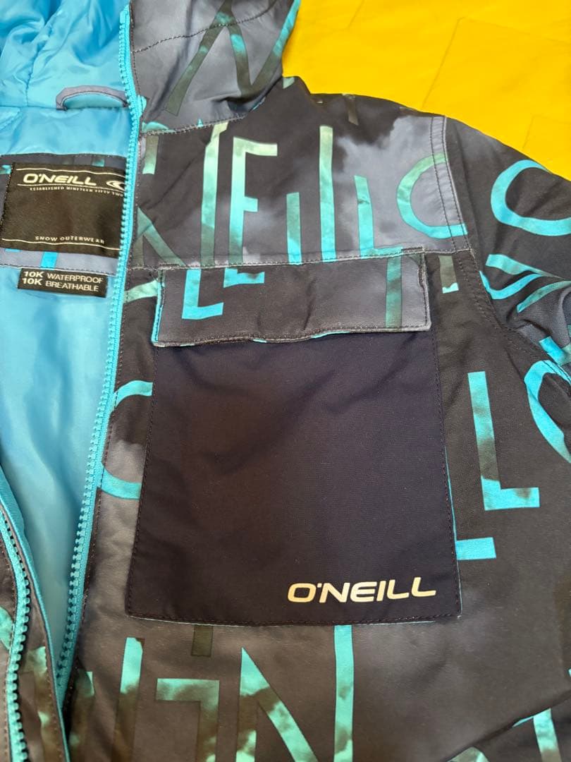オニール　スノーボードウェア　キッズ　上下セット　L(152)