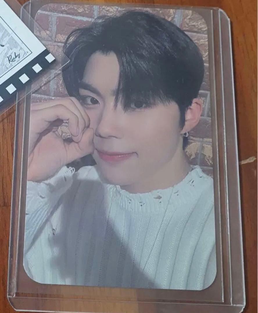 パクゴヌク ゼベワン ZB1 サノク トレカ  1週目