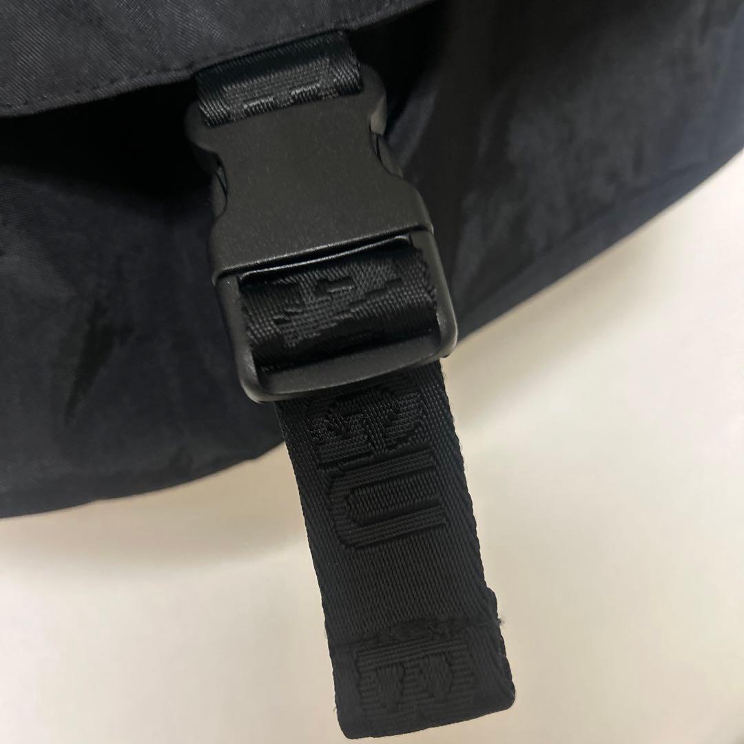 BAGGU 黒 メッセンジャーバッグ