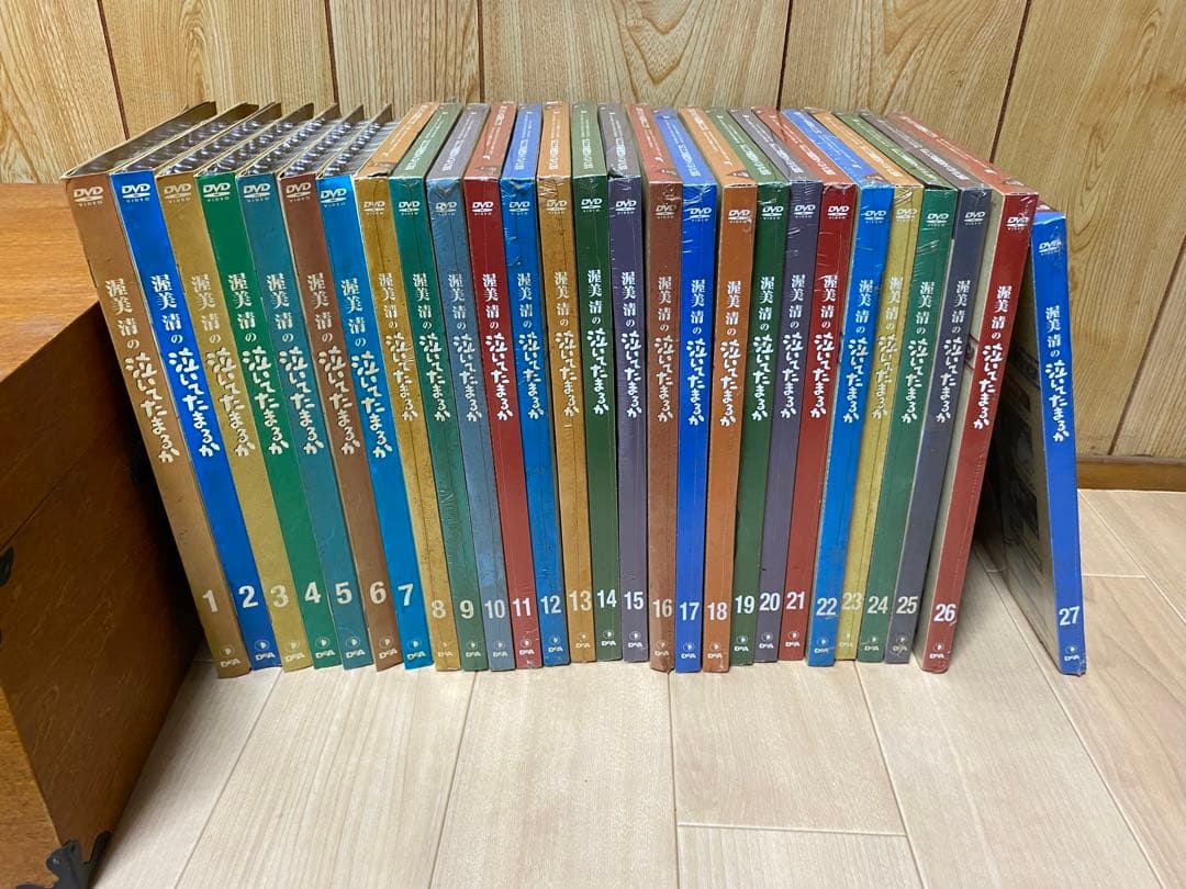 男はつらいよの50巻木箱ボックス　泣いてたまるか27巻セット