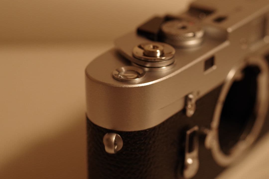 〈ご成約品〉　Leica M4 レンジファインダーカメラOH済