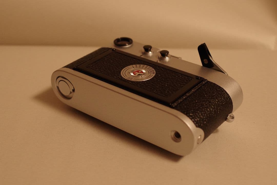 〈ご成約品〉　Leica M4 レンジファインダーカメラOH済