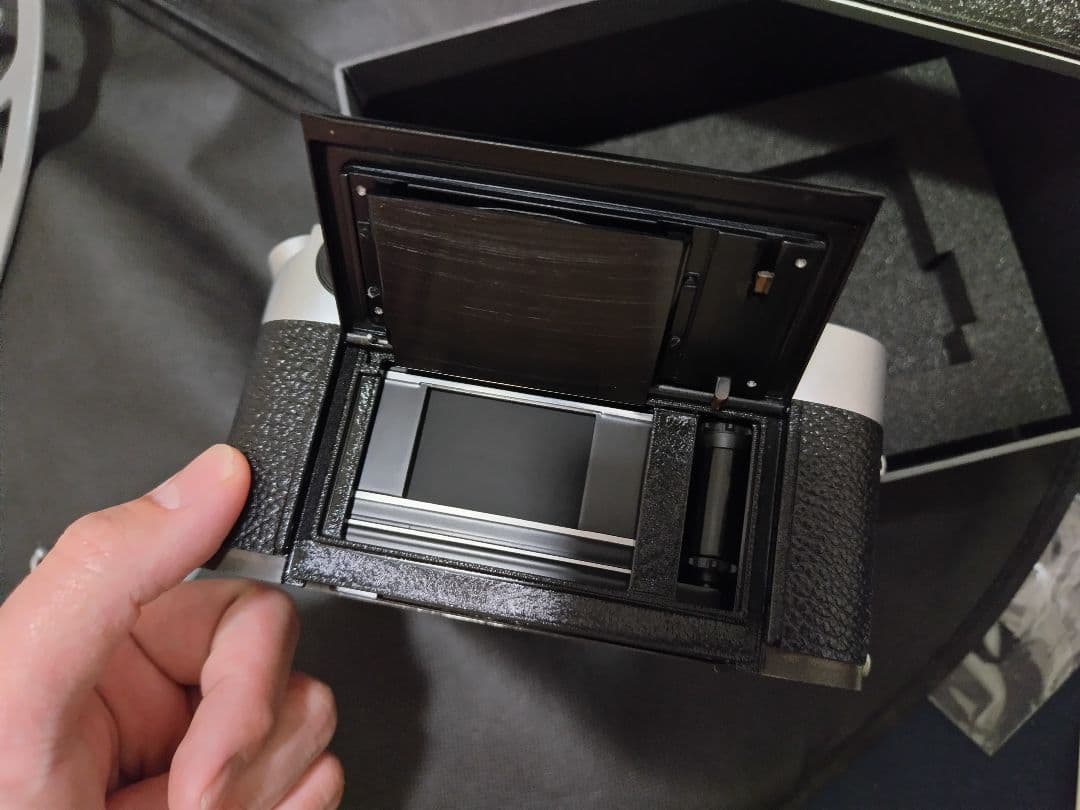 〈ご成約品〉　Leica M4 レンジファインダーカメラOH済