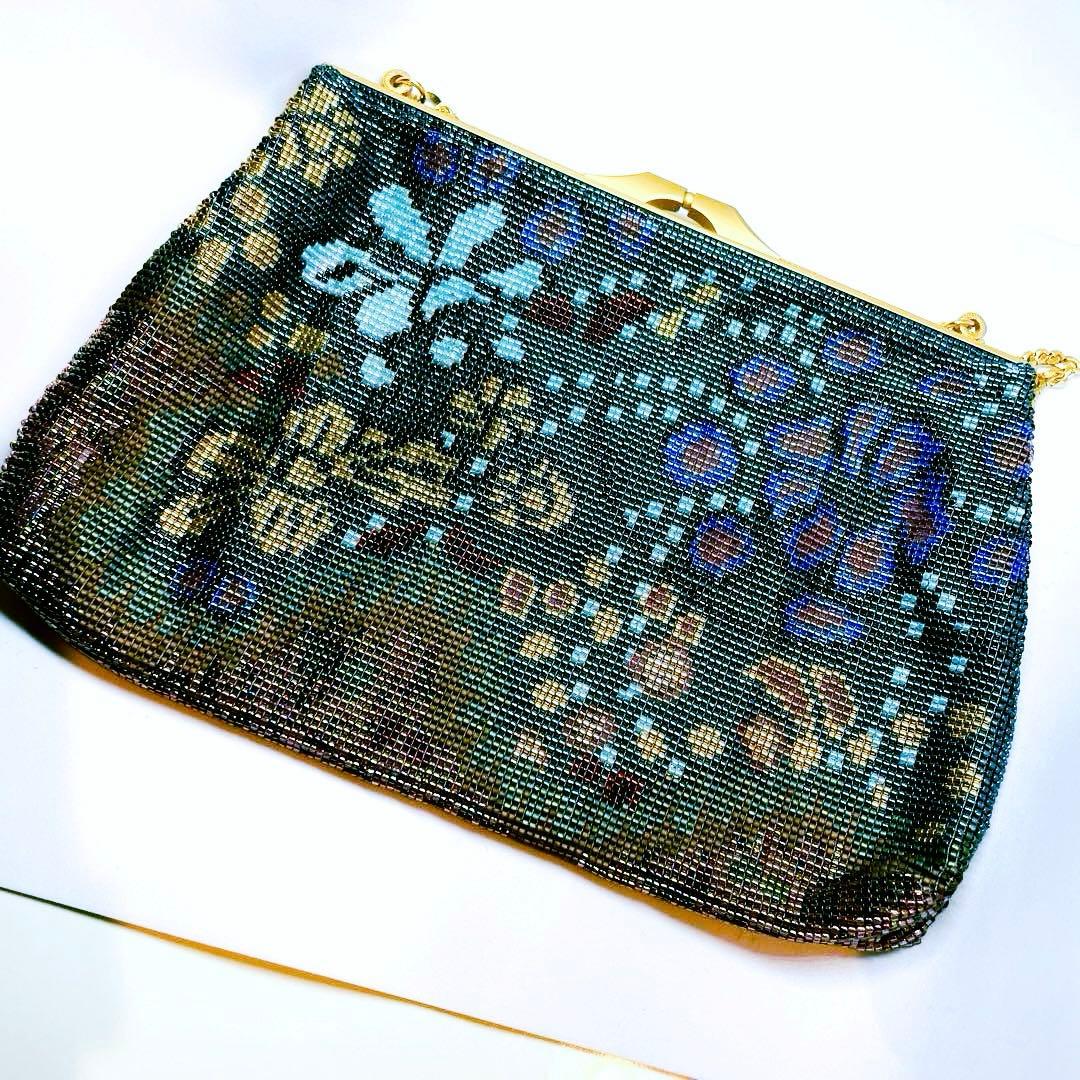 ビーズ織りバック　ハンドバッグ