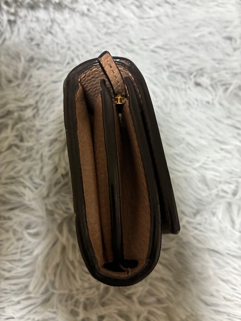 GUCCI ダブルG バイカラー　ミディアムウォレット