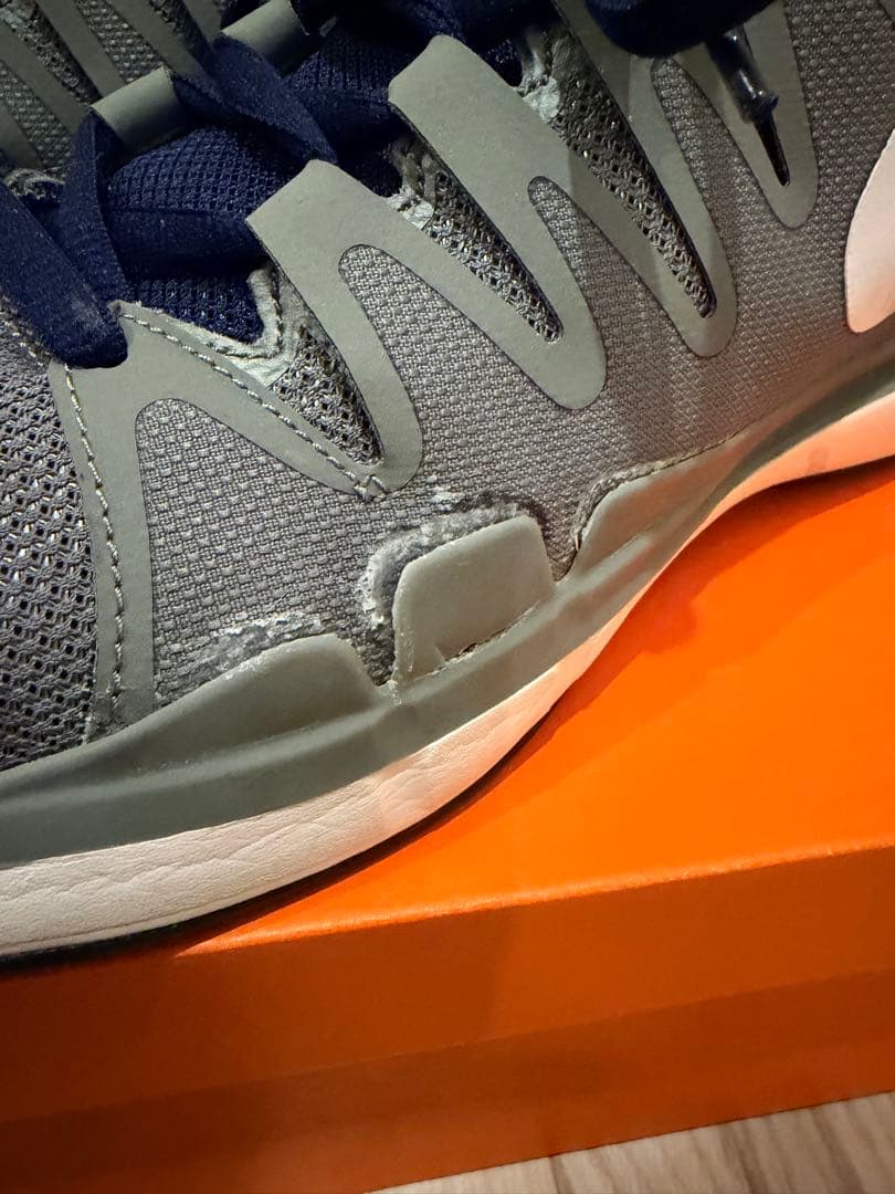 【フェデラー着用モデル】NIKE テニスシューズ 27cm