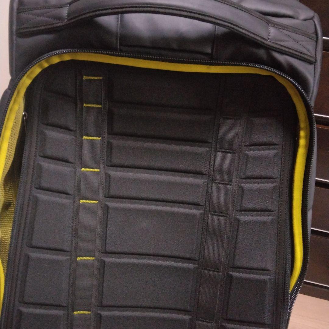 2回使用　Db Hugger Roller Bag 90L　ハガーローラーバッグ