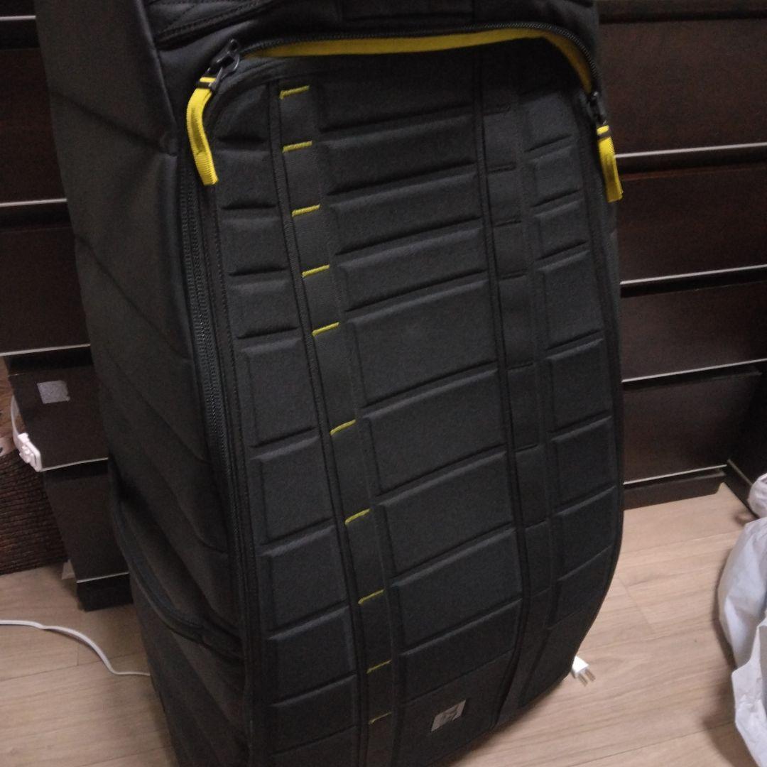 2回使用　Db Hugger Roller Bag 90L　ハガーローラーバッグ