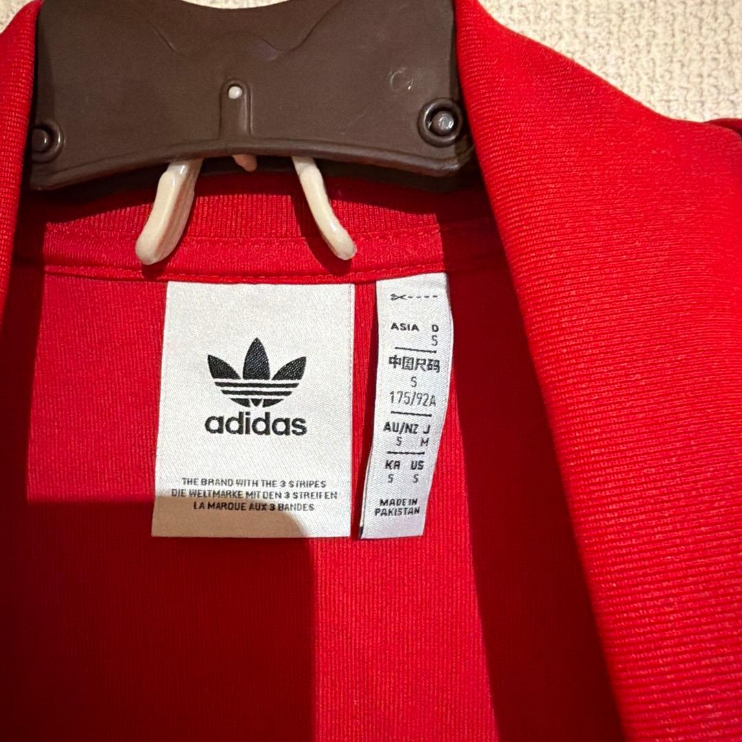 adidas 赤 ジャージ Sサイズ