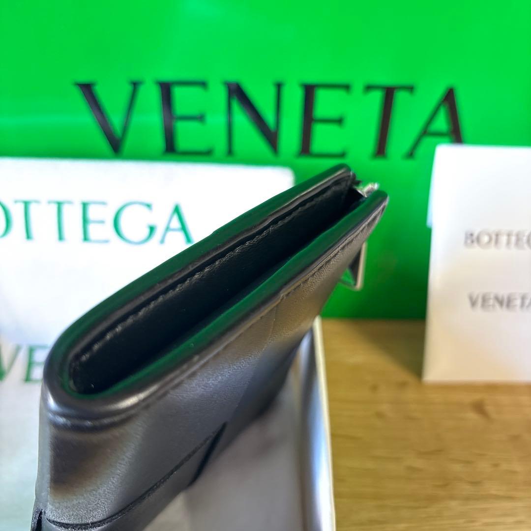 は*ろ様 BOTTEGA VENETA スクエア コンパクトジップアラウンドウォ