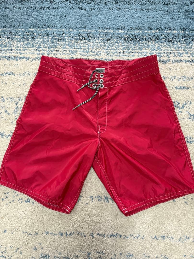 birdweel レッド ビーチショーツ