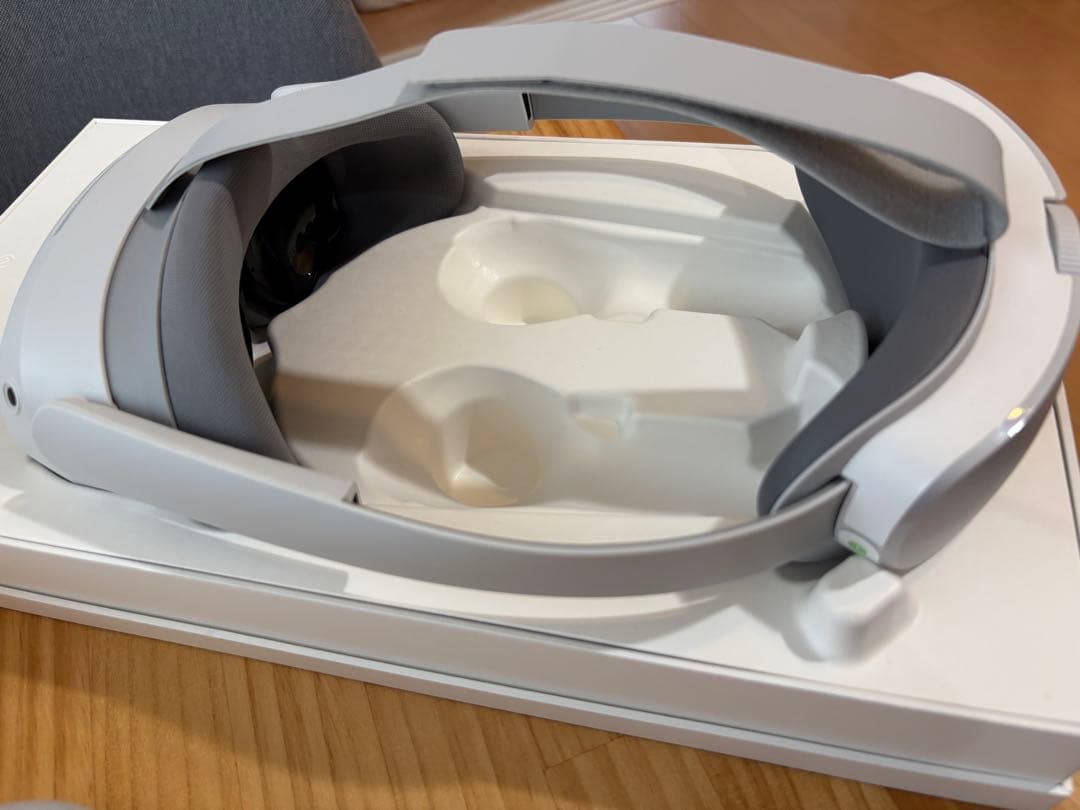 PICO 4 VRヘッドセット 美品