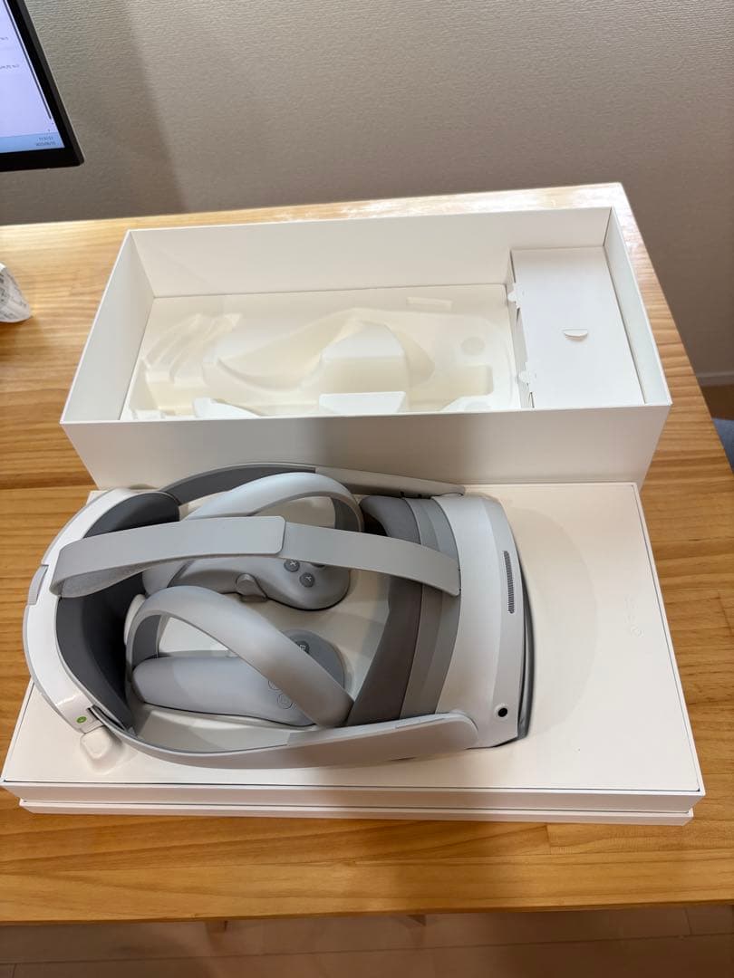 PICO 4 VRヘッドセット 美品