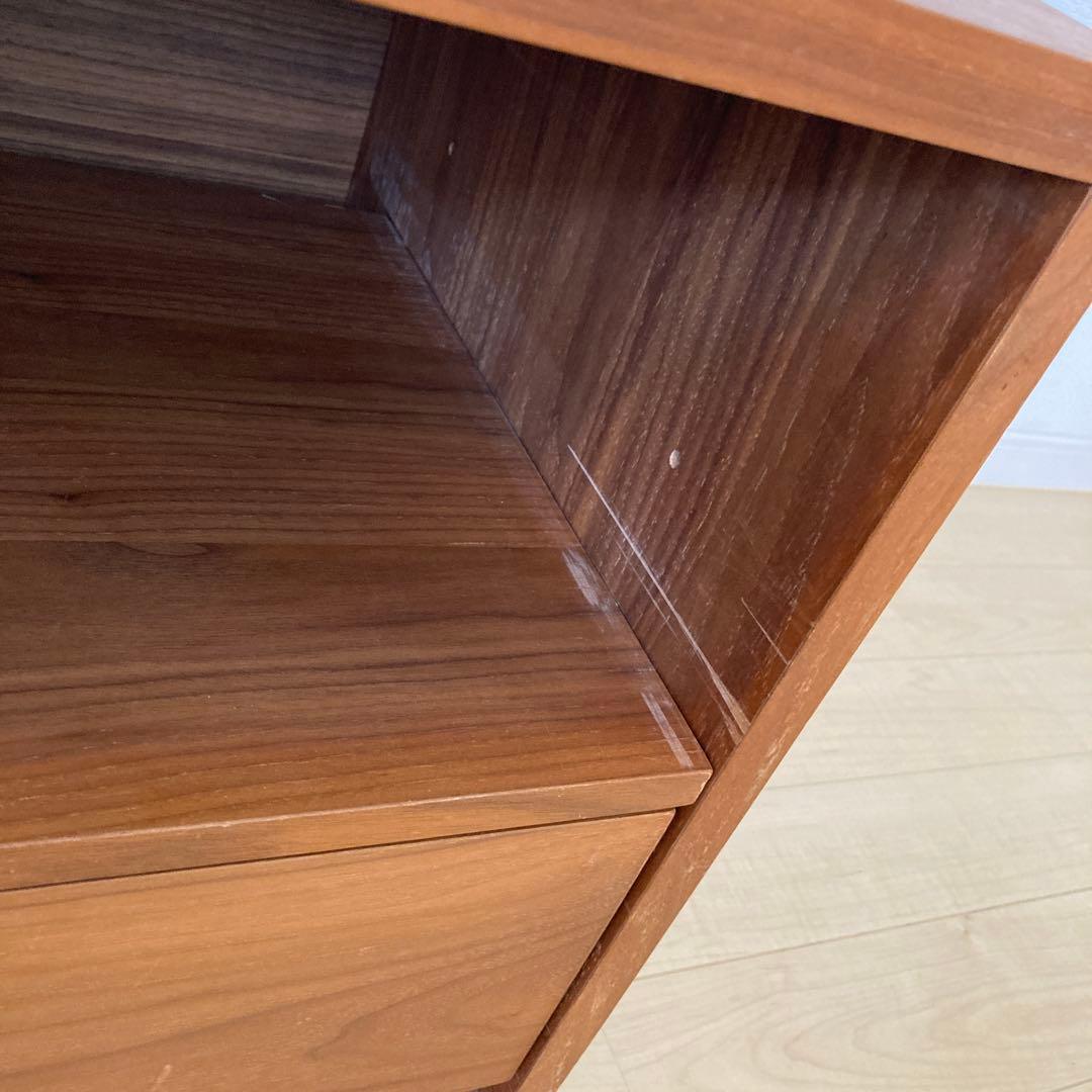 無印良品　テレビ台　テレビボード　ガラス扉付き