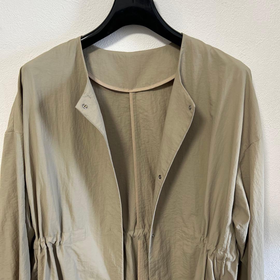 BEARDSLEY バルーン袖フレアーコート　ビアズリー