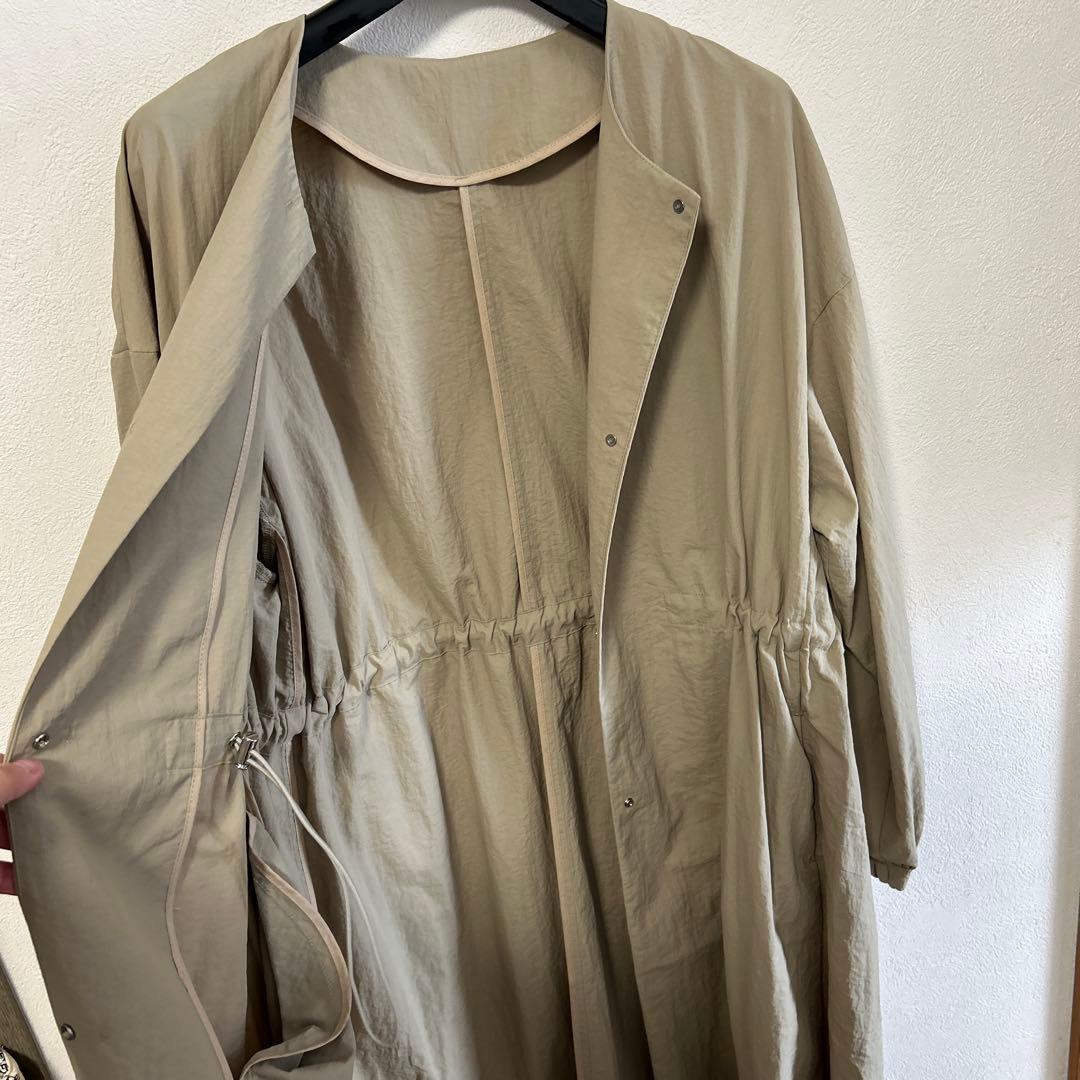 BEARDSLEY バルーン袖フレアーコート　ビアズリー