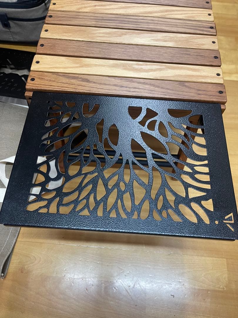 ハレテーブル BLACK DESIGN アイアンテーブルツリー柄、BX他セット❗️