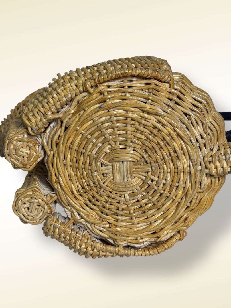 #petite classe ウサギ型 ラタンかごバッグ