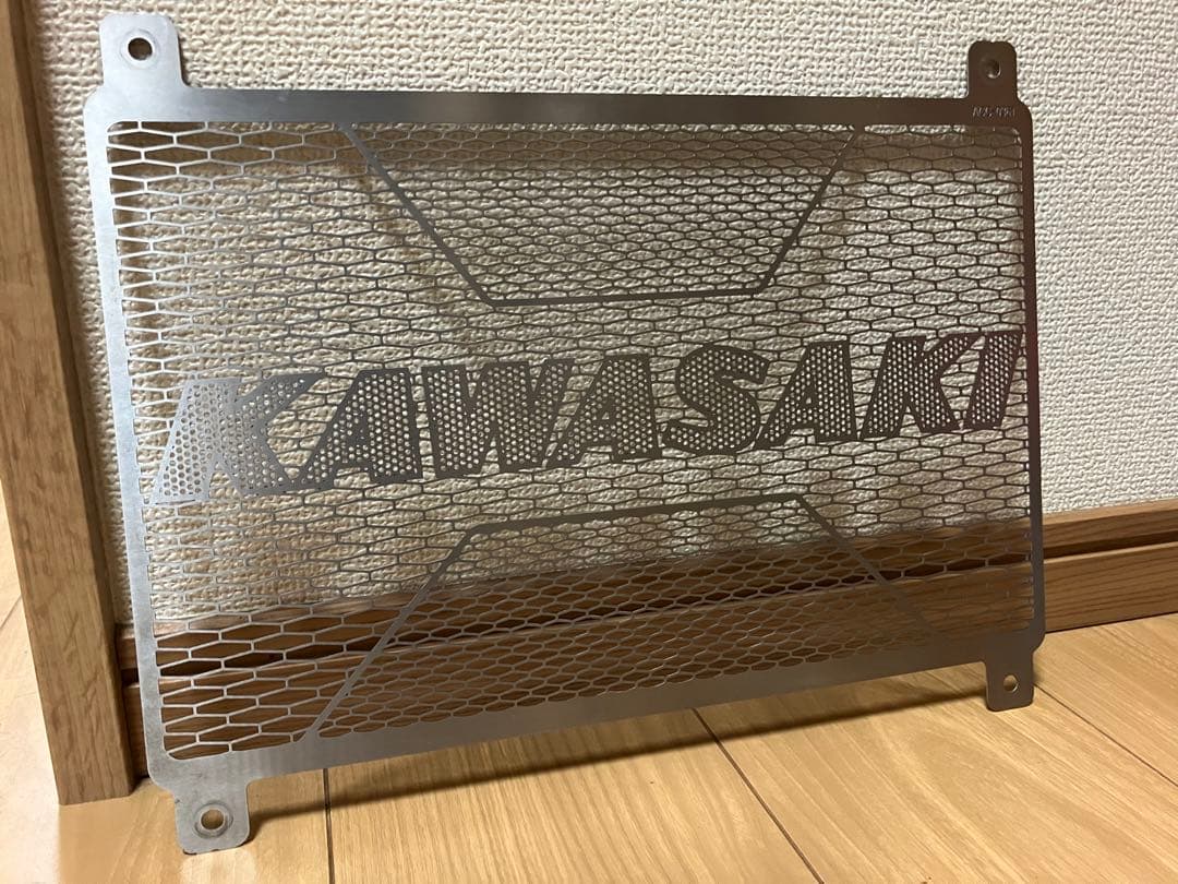 最終価格Z900RS エンジン・冷却装置・ラジエーターコアガード