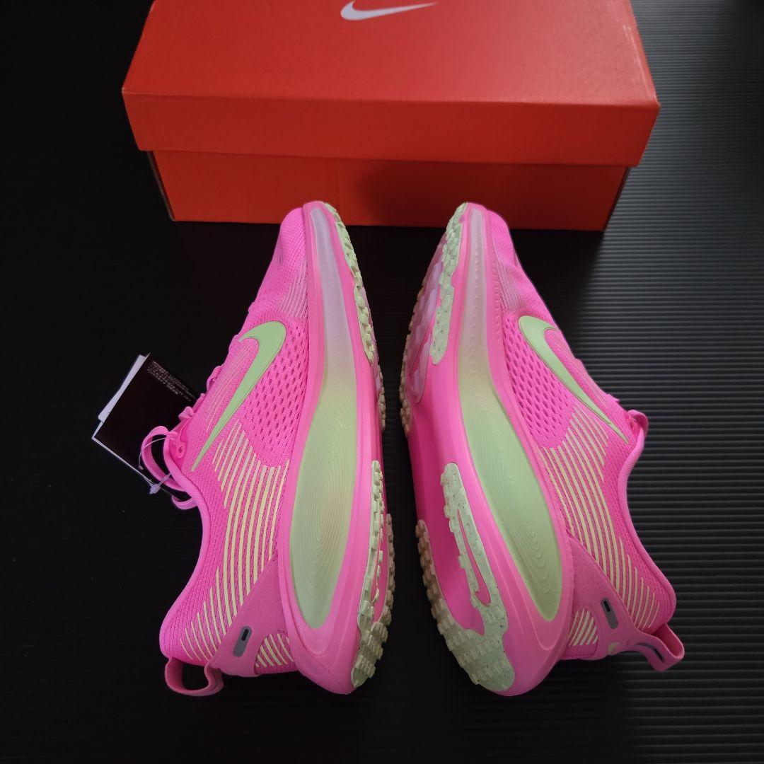 未使用❗ナイキ　VOMERO 18 (GS ) 25cm