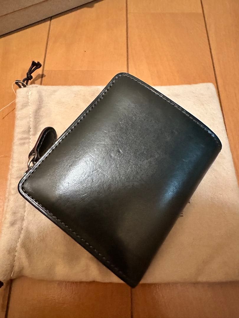 GANZO AVON (エイボン)Lファスナー二つ折り財布ブリティッシュグリーン