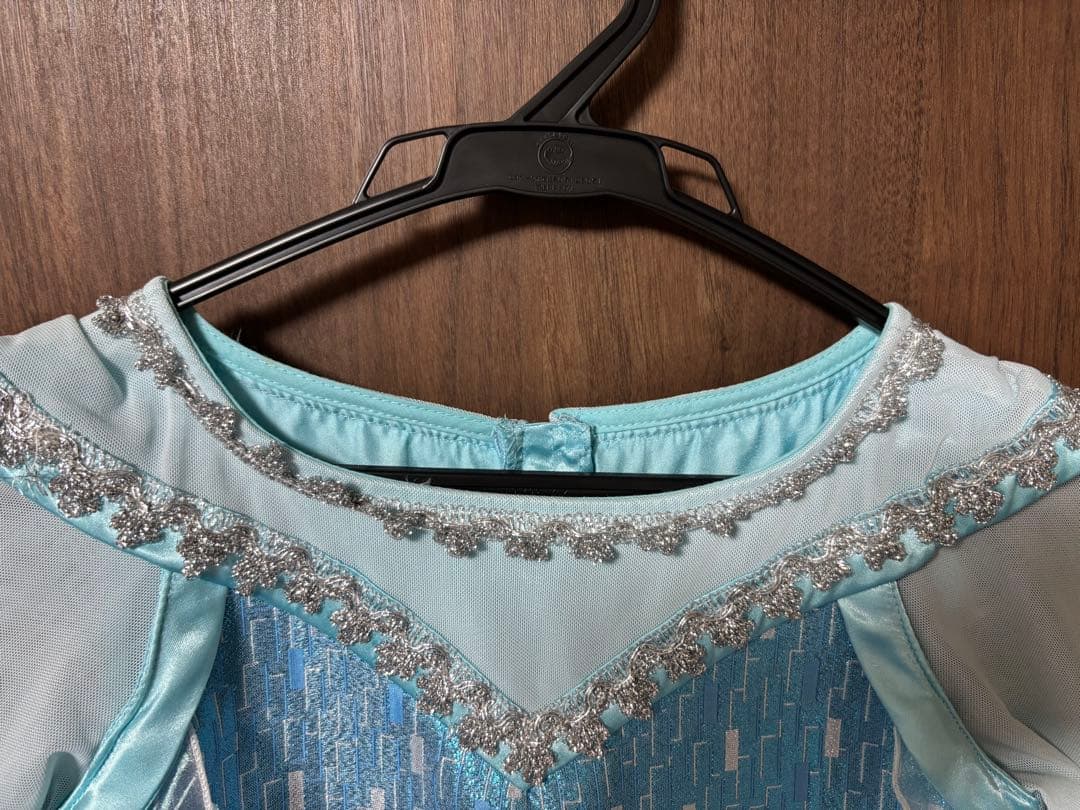 ビビディバビディブティック エルサ 130cm 一回のみ着用 廃盤 アナ雪