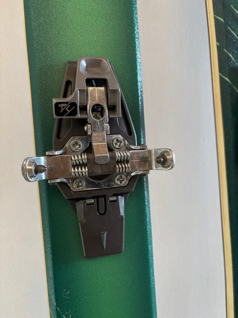 バックカントリースキー G3 山スキー