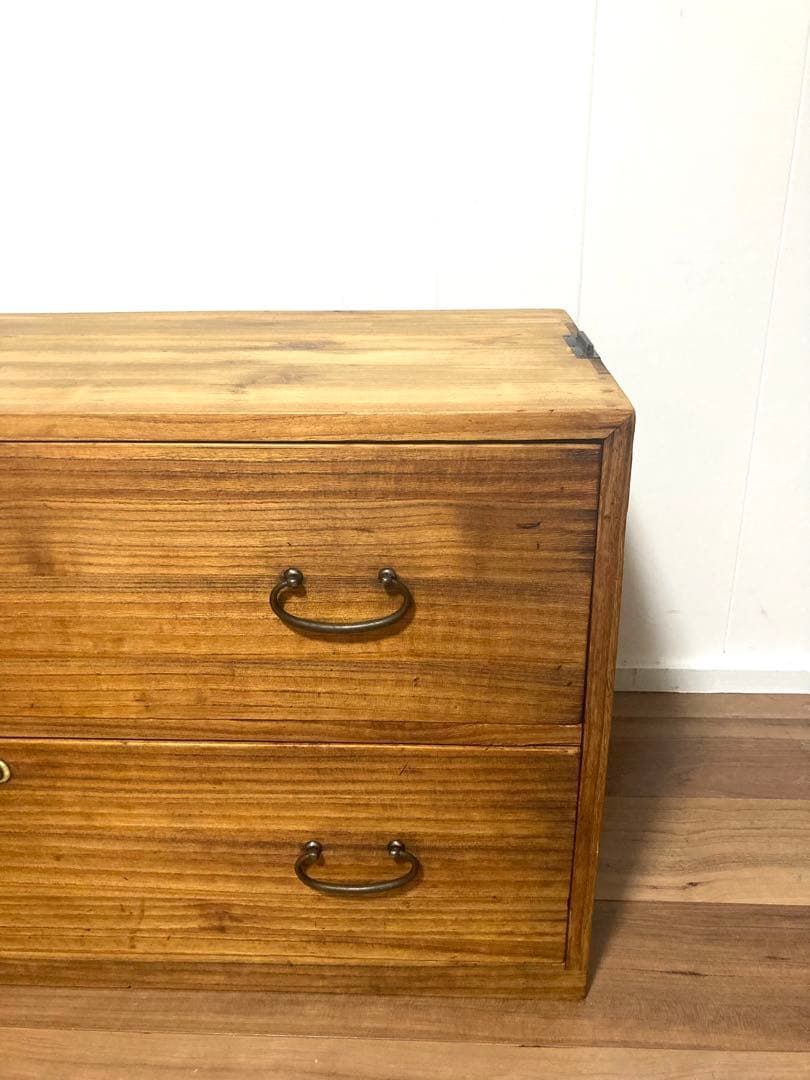 【週末SALE】アンティークの収納棚　ローボード　総桐　引出し2杯　色味が良さげ