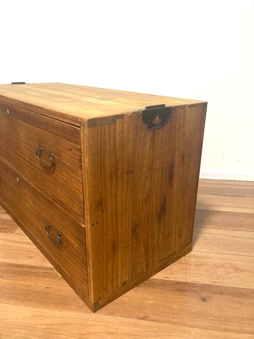 【週末SALE】アンティークの収納棚　ローボード　総桐　引出し2杯　色味が良さげ