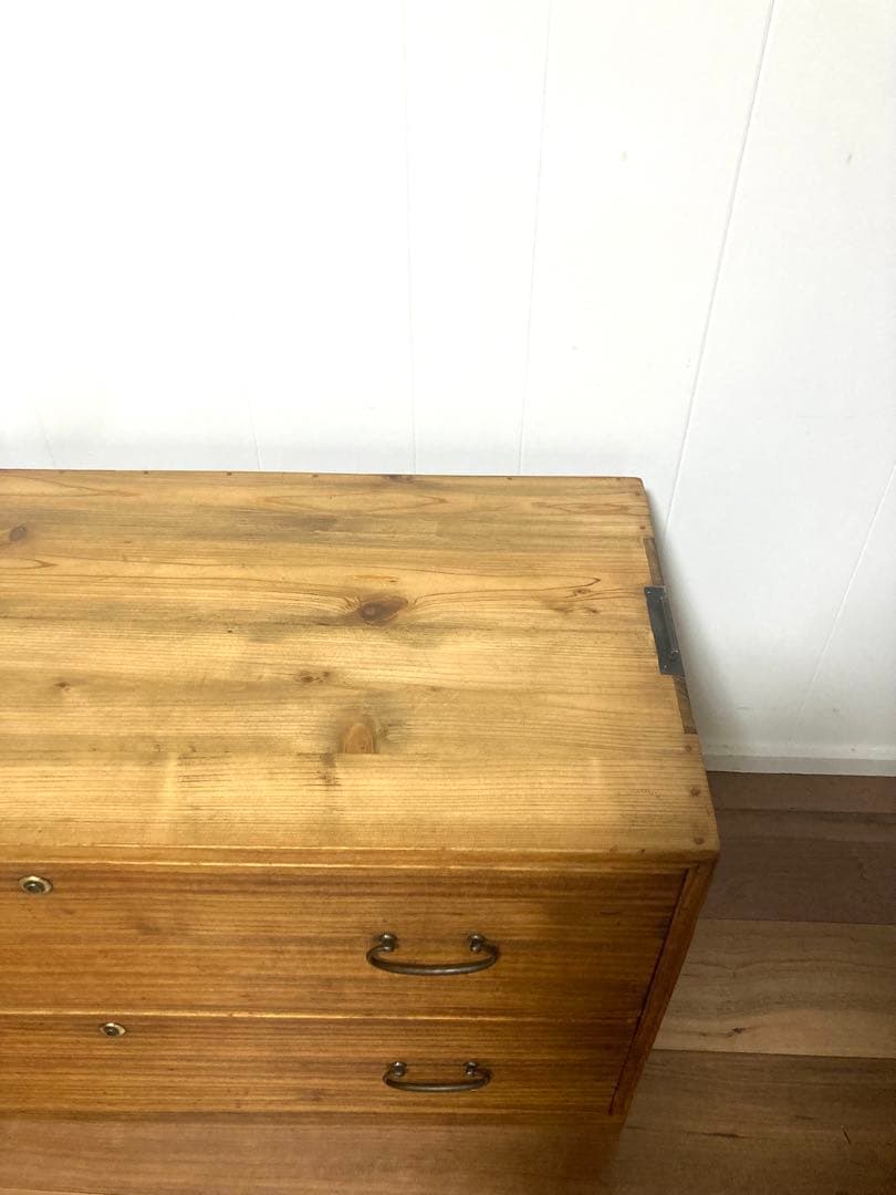 【週末SALE】アンティークの収納棚　ローボード　総桐　引出し2杯　色味が良さげ