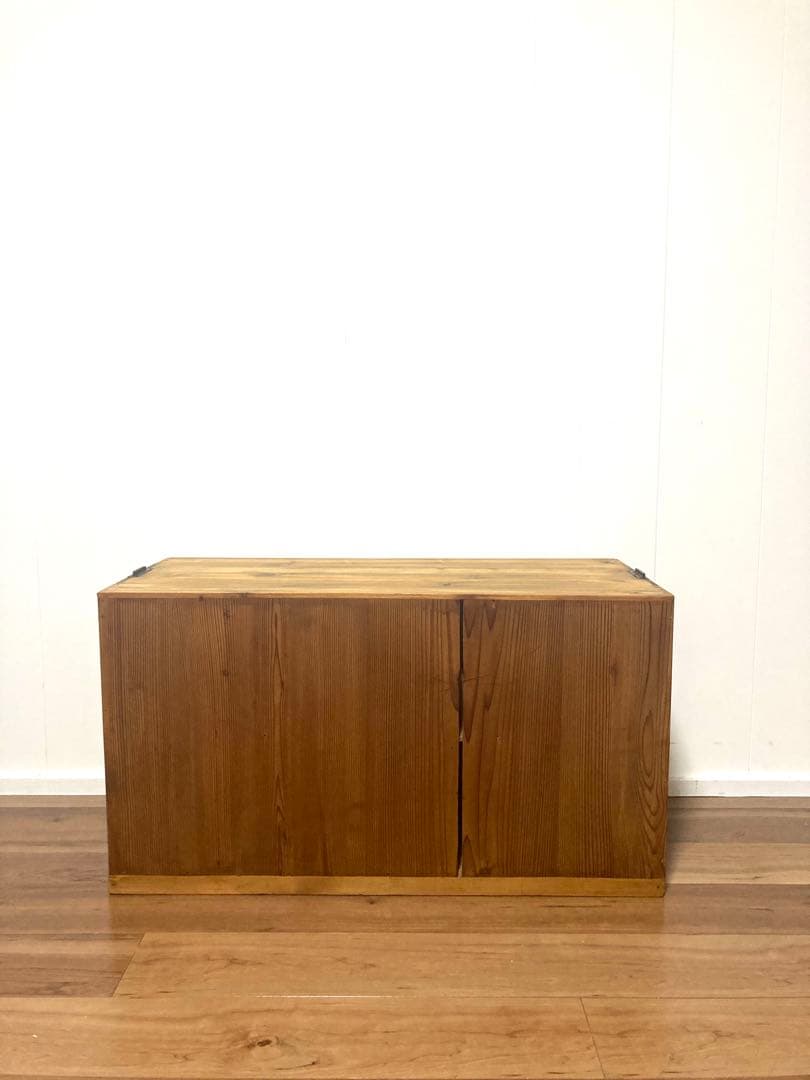 【週末SALE】アンティークの収納棚　ローボード　総桐　引出し2杯　色味が良さげ