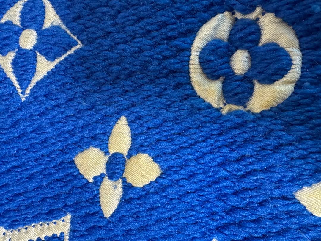 ルイヴィトン ロゴマニア マフラー ブルー