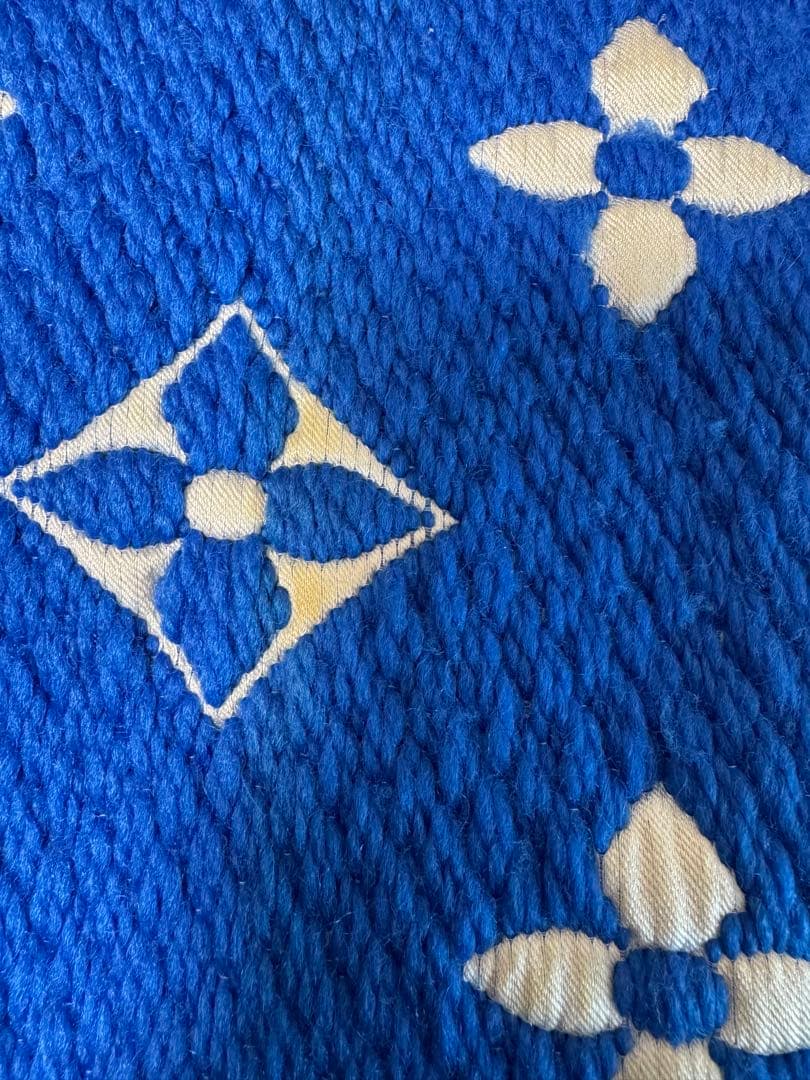 ルイヴィトン ロゴマニア マフラー ブルー