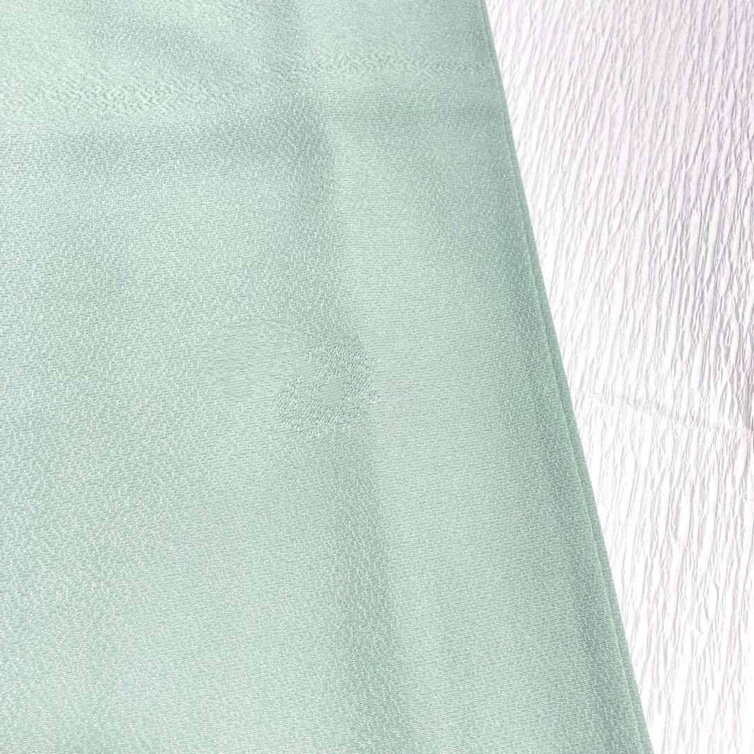 【未使用美品✨】東レシルック　洗える着物　色無地　四君子地紋　浅緑色　現行品E7