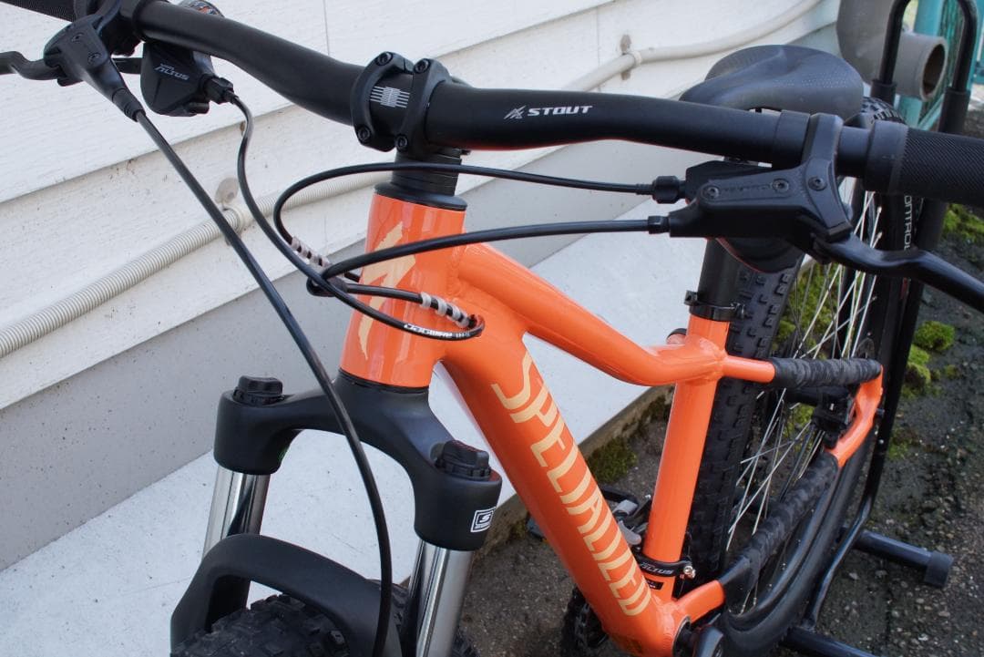 Specialized マウンテンバイク 26インチ オレンジ