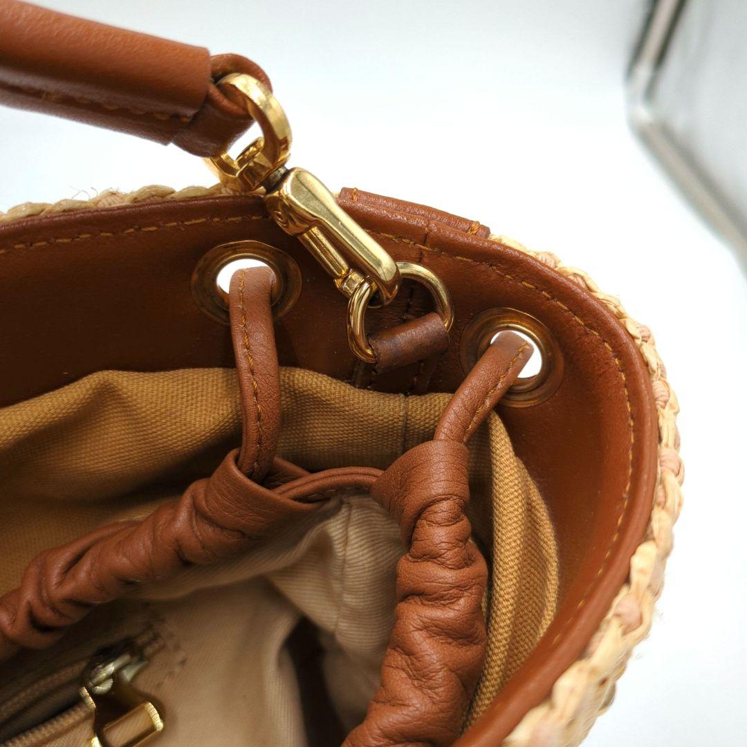 美品　クリスチャンヴィラ　タッセル　バケツ型　スタッズ付き 2way