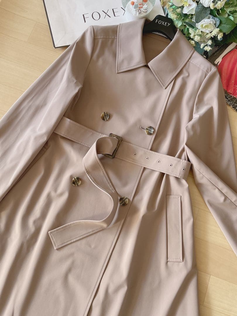 極美品！FOXEYモダントレンチコート　40 Rene foxeyフォクシー