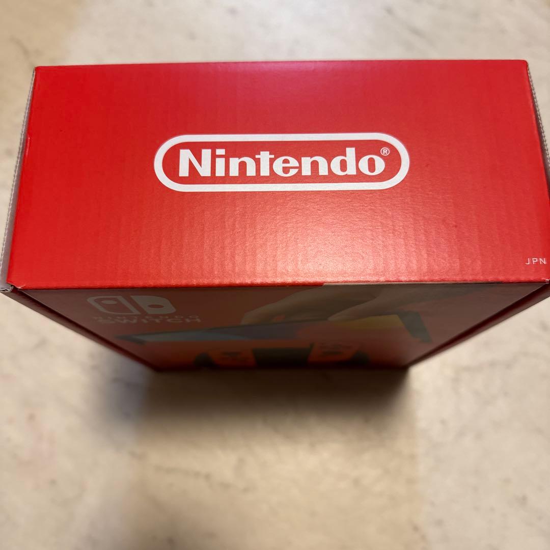 ⭕️即日発送　Nintendo Switch マリオレッド　新品未開封