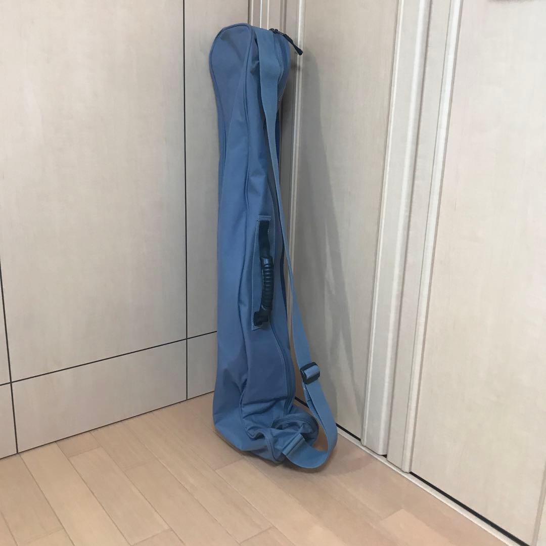 初めての子どもにおすすめ！持ち運びに便利な専用ケース付きショートスキー