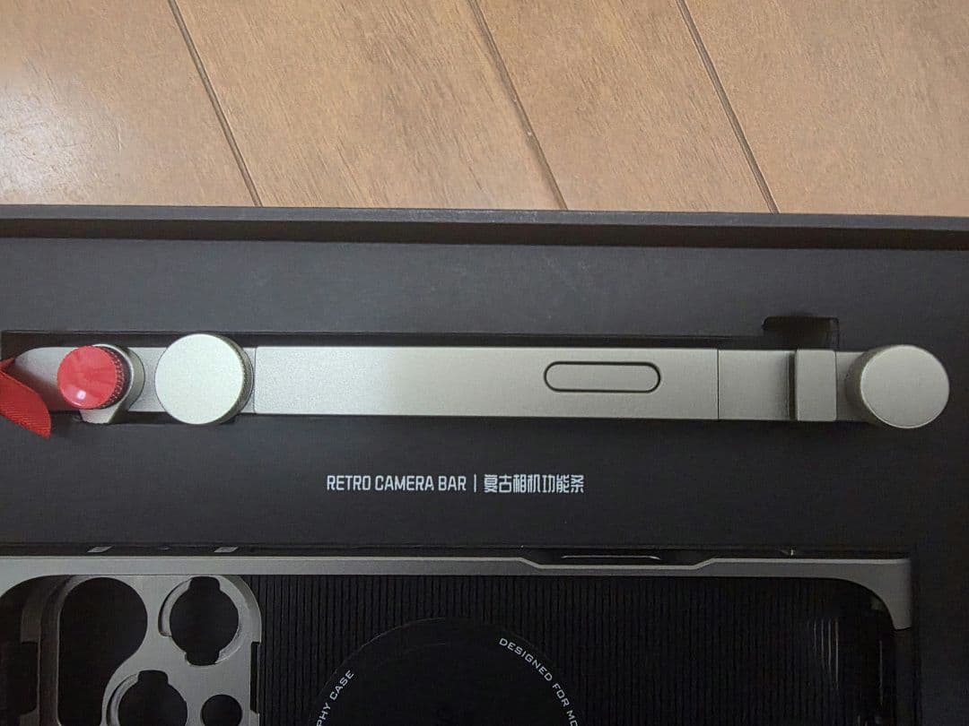 Fotorgear iPhoneケースレトロデザイン撮影グリップ・フィルター対応