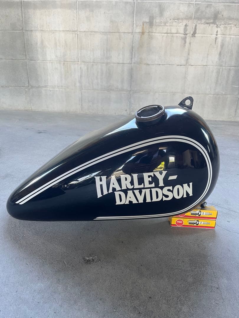 HARLEY-DAVIDSON 分割タンク　ショベル