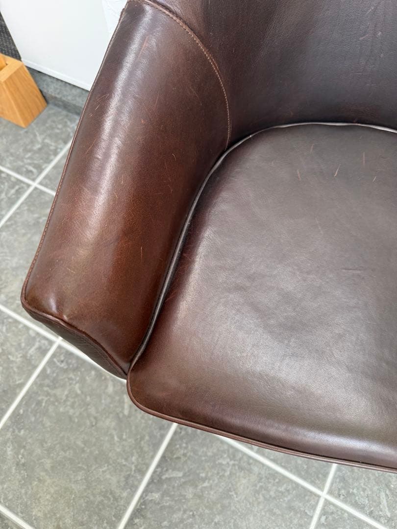 中古品　TRUCK FURNITURE BT CHAIR - LEATHER